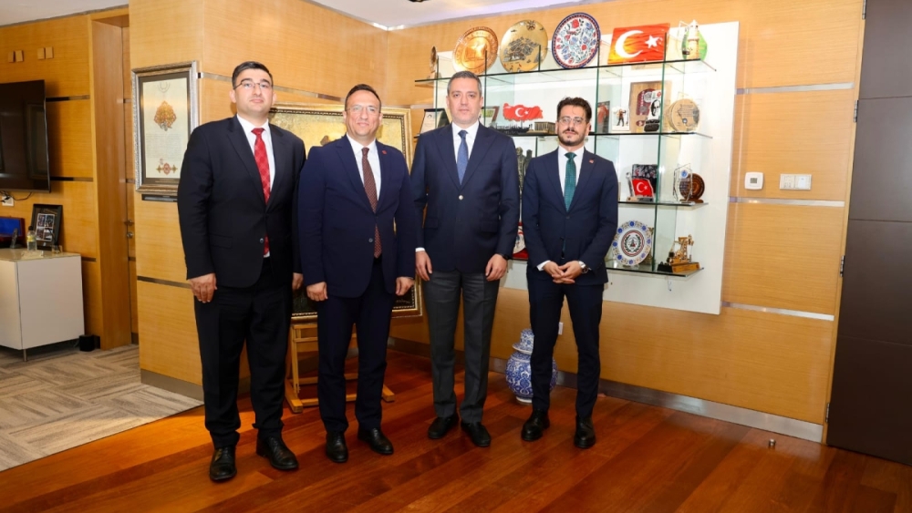 SAADET PARTİSİ HEYETİNDEN TÜRKİYE BAROLAR BİRLİĞİ’NE ZİYARET